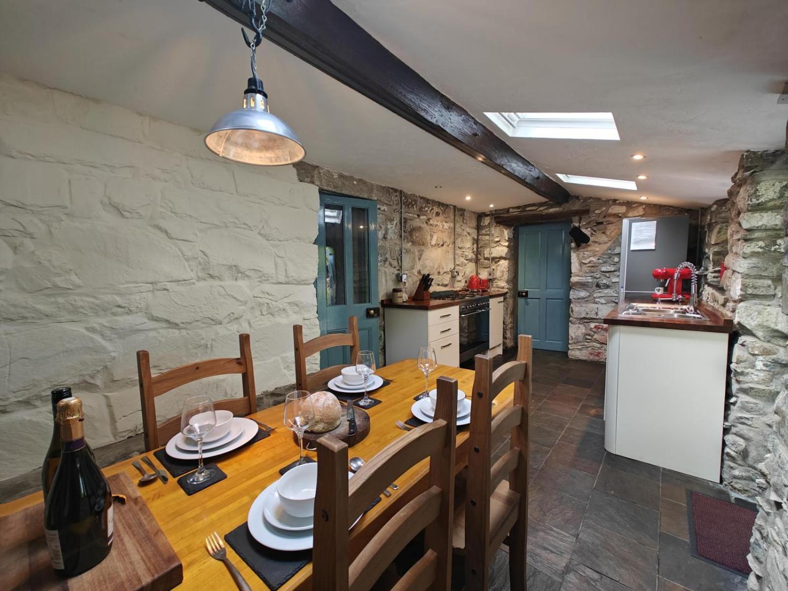 ドルゲラウ Y Cwtch - Panoramic Mountain Views Within Snowdonia'S National Park - 4X4 Recommendedヴィラ エクステリア 写真